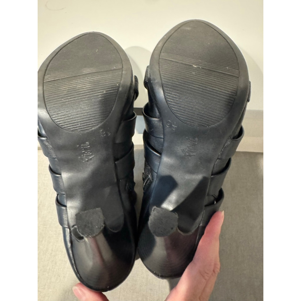 Women's Fioni Black Strappy Peep Toe Ankle Heeled Boots Size 9.5 - Picture 9 of 11